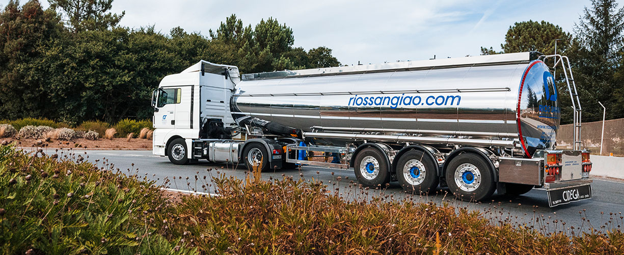 Cisterna de transporte de líquidos alimentarios de Rios Sangiao