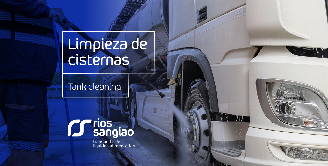 Limpieza de camión cisterna isotérmica mediante agua a presión